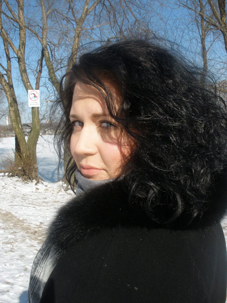 russian-scammers.com - picture of woman