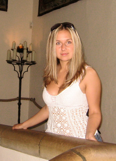 pictures of real woman - russian-scammers.com